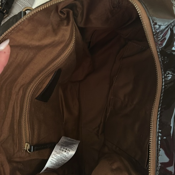 COMPTOIR DES CONTONNIERS CHOCOLATE BROWN SUEDE & PATENT LEATHER TRIM HAN… - Picture 4 of 8